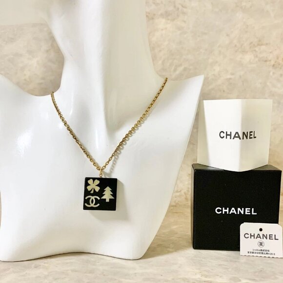 CHANEL CC Logo Black Square Clover Tree Necklace 16" Gold Tone 03A Auth w/Box